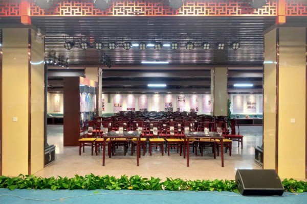 游山玩水后，来重庆享受一场深度按摩疗愈